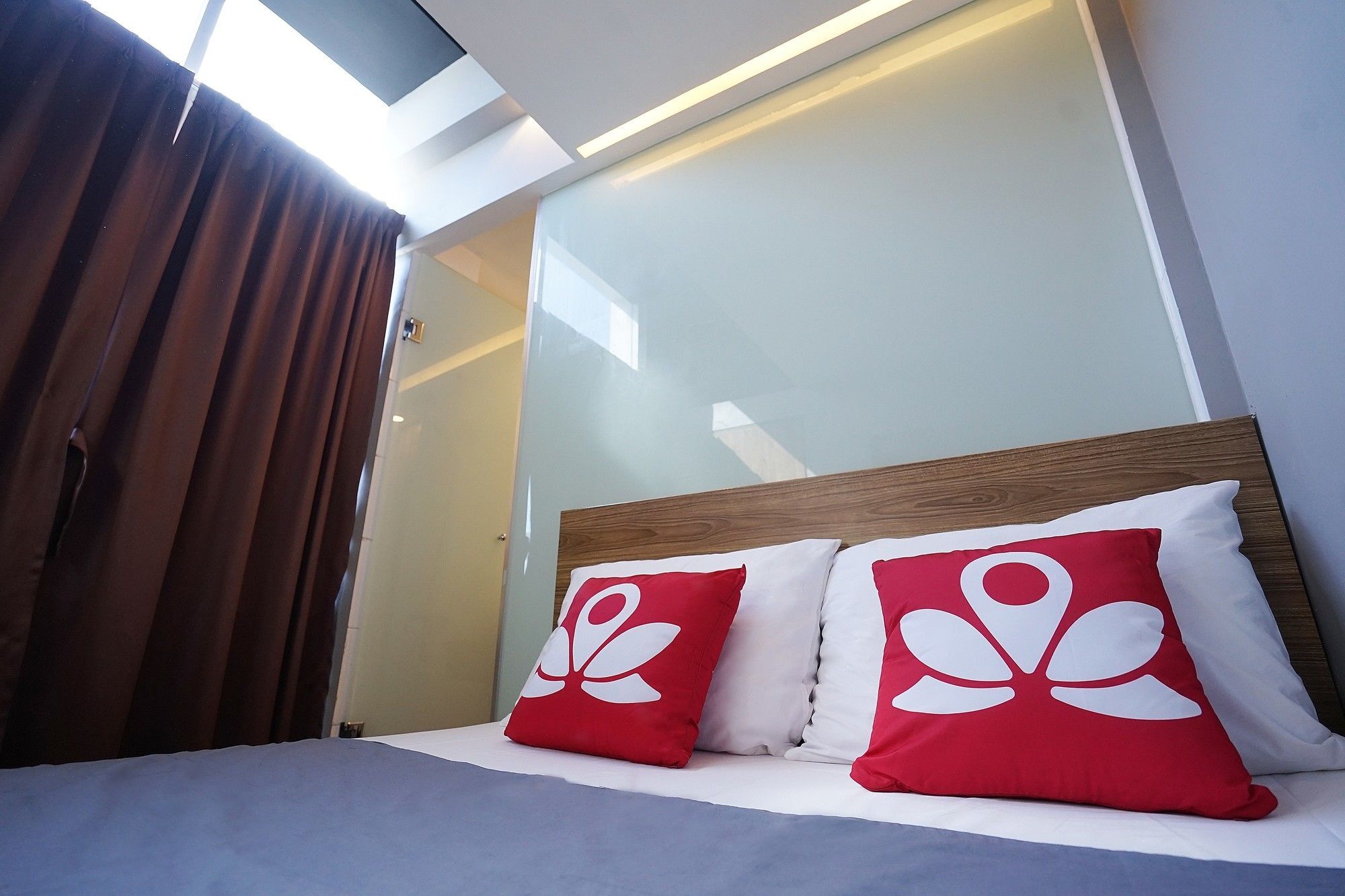 Zen Rooms Basic Kualanamu Medan Buitenkant foto